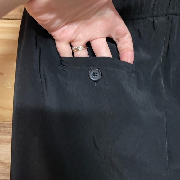 J.Crew size 00 Black Mid-rise Elastic Waist Pleated Dress Crop Pant with Pockets - Picture 8 of 11